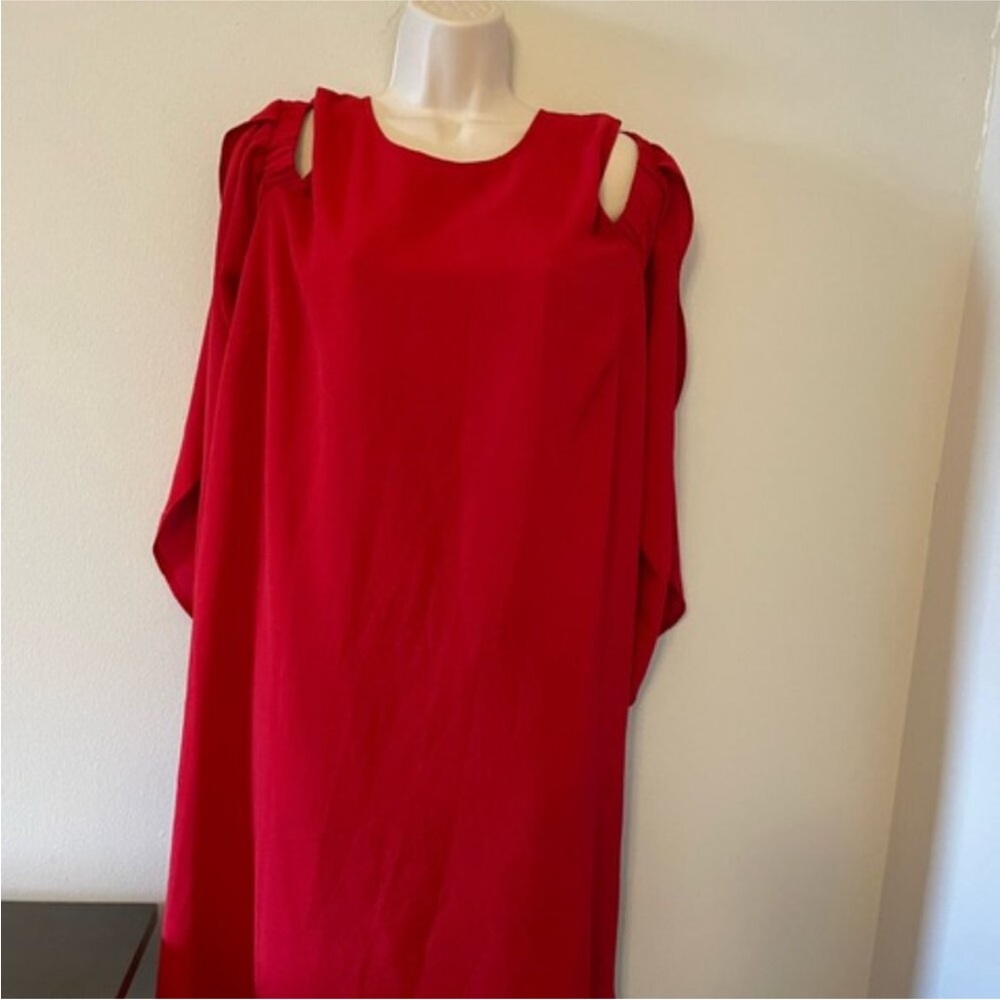 Ava & Viv Vibrant Red Mid Sleeve Dress